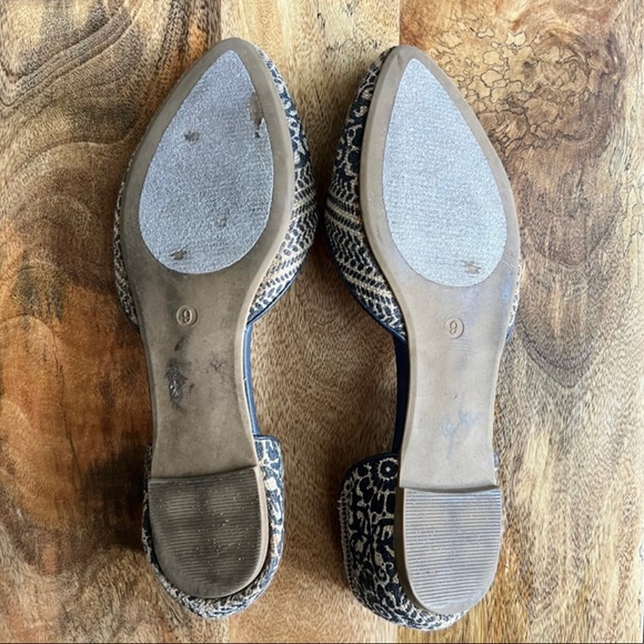 Size 9 Cato slip on shoes - Picture 6 of 6